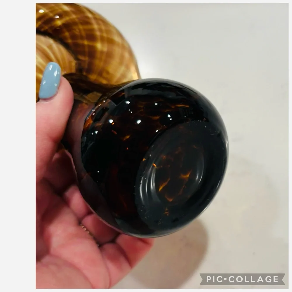 Vintage Style Amber Brown Mushroom Vase Leopard Spot Art Glass Decor